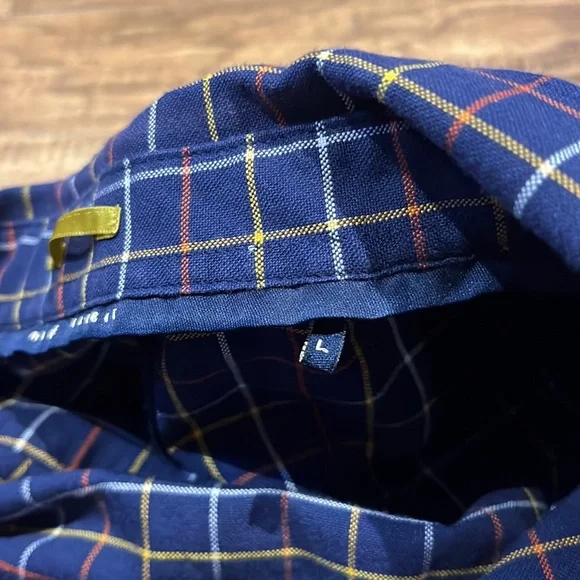 Rare Rabbit long sleeve plaid button down top - Picture 12 of 12